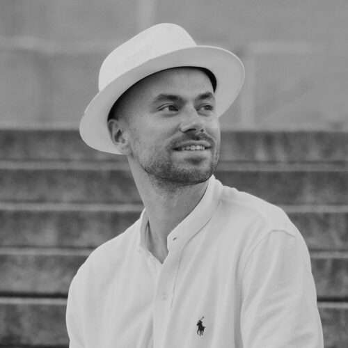 Alexander Kuiava New Media Artist